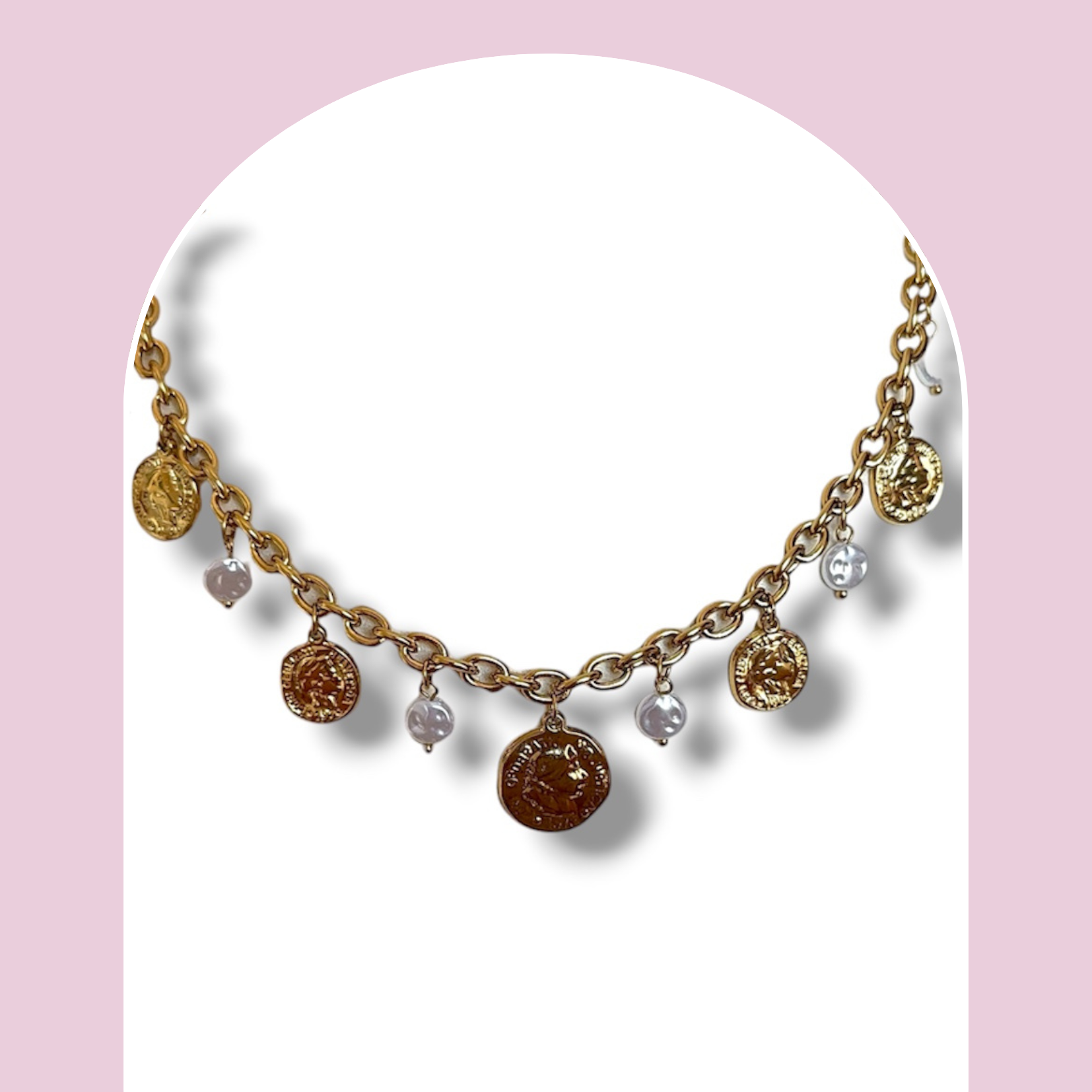 Collier pièces